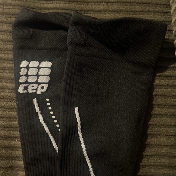 CEP sports running compression socks womens night reflective run socks 2.0 black - Picture 6 of 6